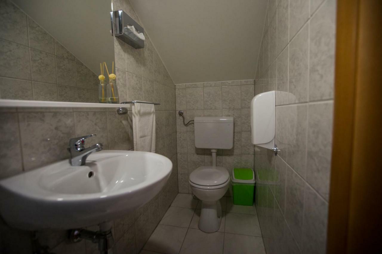 Cilin Cemer Grubine Zewnętrze zdjęcie